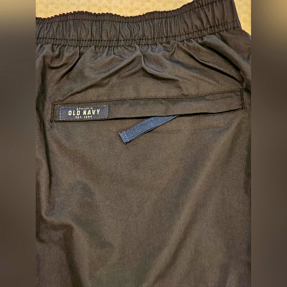 Old Navy Snow/Cold Weather Pants. Size Large   Black - Picture 4 of 10